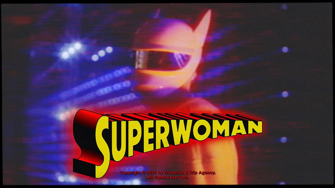 CRO - SUPERWOMAN (Official Video)