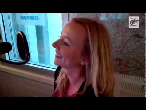 Hörerin Christin aus Sinsheim moderiert bei den Vier von hier