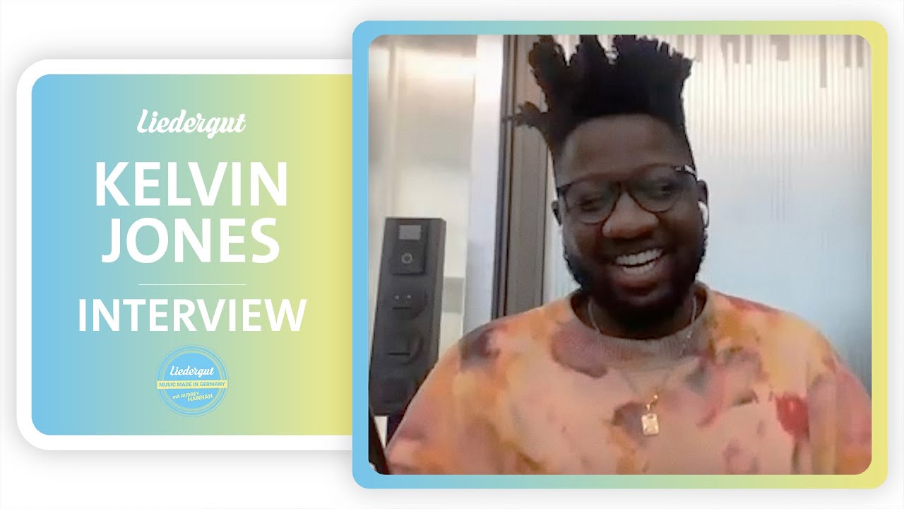 KELVIN JONES ist Fan von KELVIN JONES 😂😂 - Alles über Sing meinen Song und seine Liebe zur Heimat