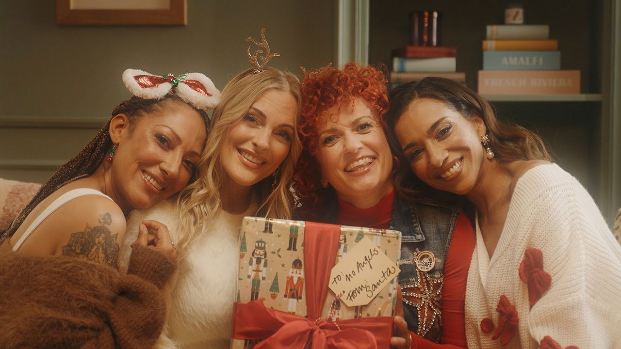 No Angels - Santa Claus Is Comin' to Town (Official Video)