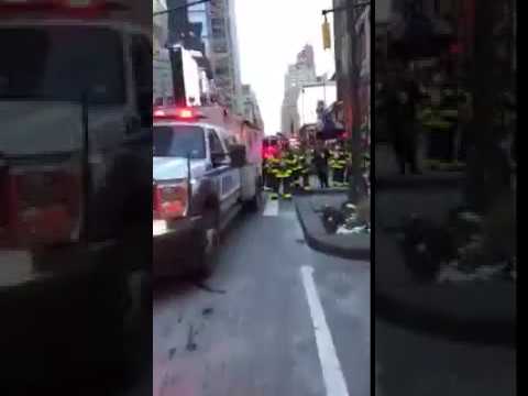 BREAKING: Explosion at 42nd Street and 8th Avenue in Manhattan, New York City | 11/12/2017