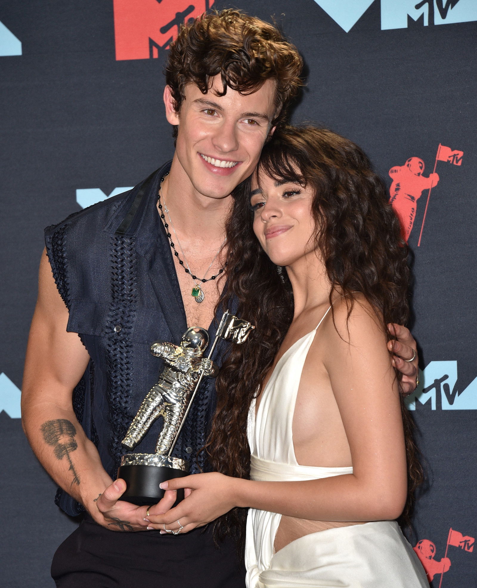 Camila Cabello x Shawn Mendes
